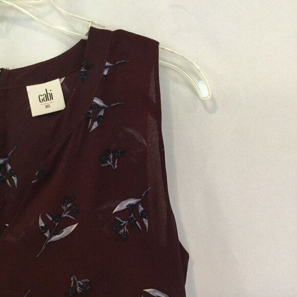 CAbi Career Blouse Sleeveless Floral Back Zipper Size XS in Plum and Soft Blue - Picture 6 of 8